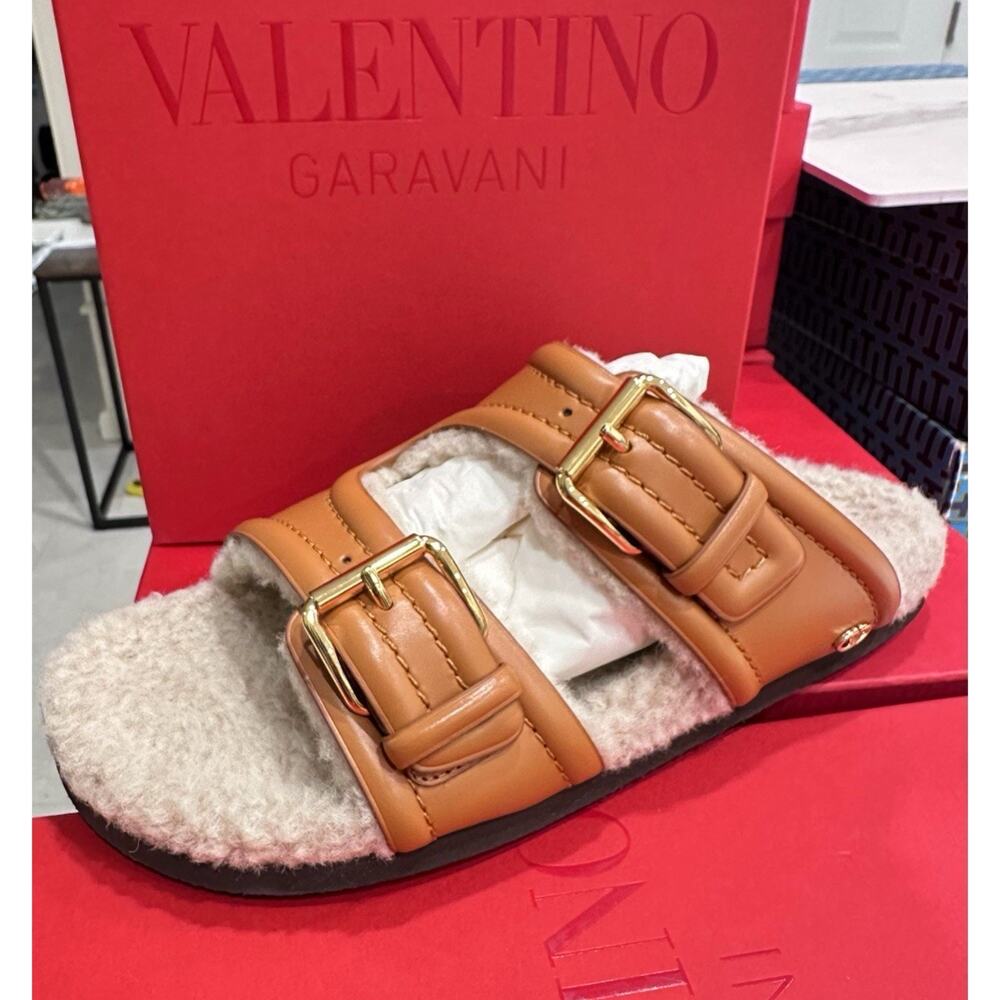 Valentino Garavani Womens Buckle Leather Slide Sandals EU 38 MSRP $1,100